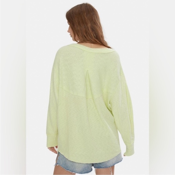 FREE PEOPLE - We The Free - OG Thermal Long Sleeve - Glow Party Green - XS - Picture 2 of 8